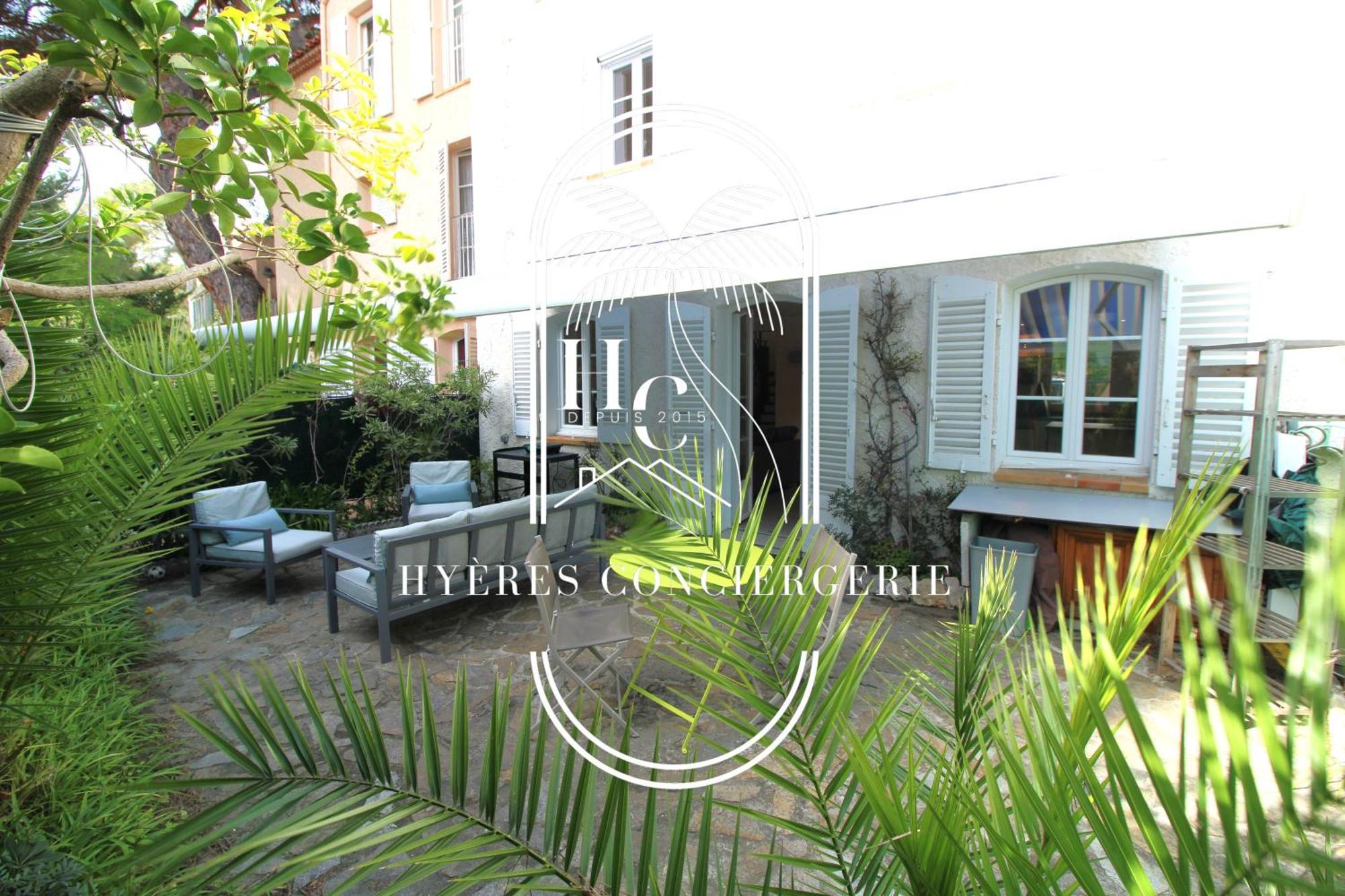 Duplex Au Coeur Du Port D'Hyeres- Plages Parking By Hc 외부 사진