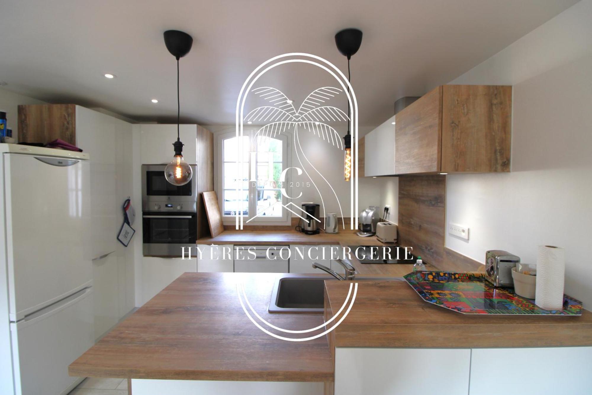 Duplex Au Coeur Du Port D'Hyeres- Plages Parking By Hc 외부 사진
