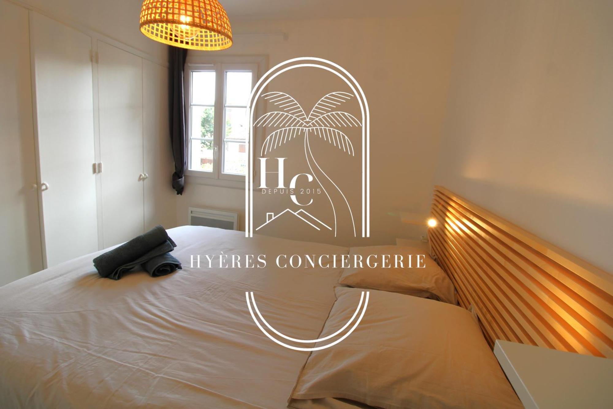 Duplex Au Coeur Du Port D'Hyeres- Plages Parking By Hc 외부 사진