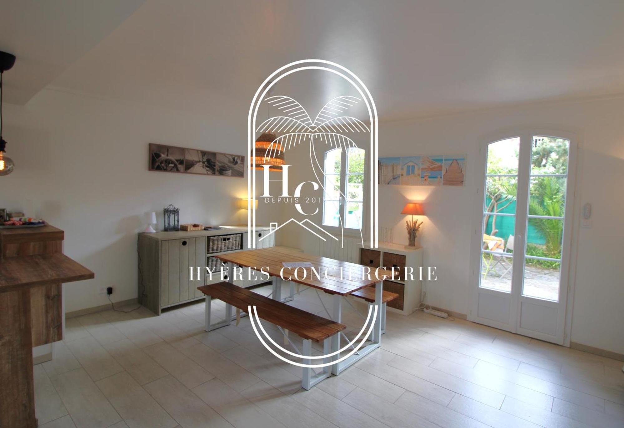 Duplex Au Coeur Du Port D'Hyeres- Plages Parking By Hc 외부 사진